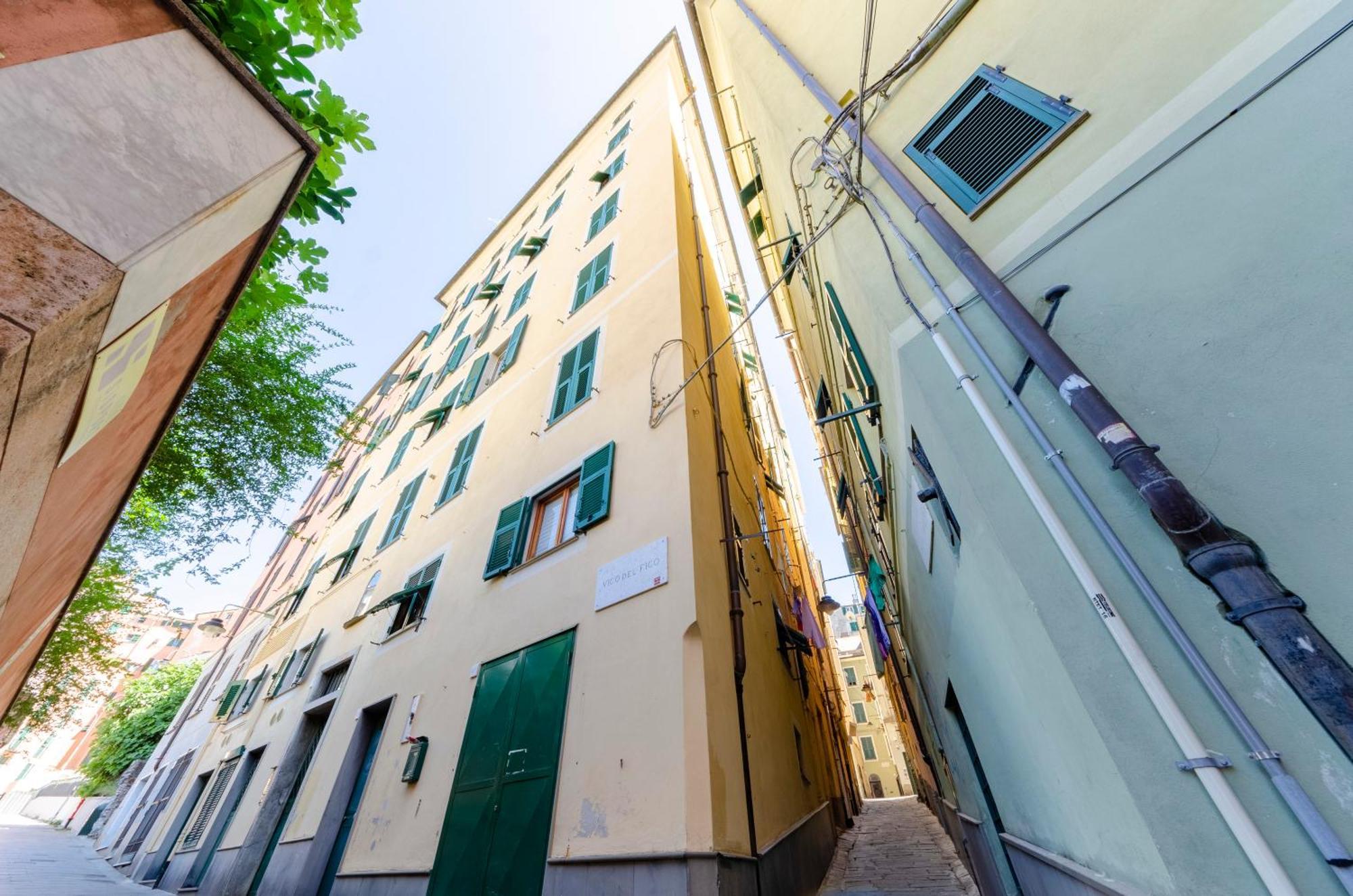 Castelli's Apartmetnts Fico 1 Apartment Genoa